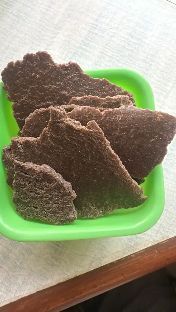 G N Cake (ಚಕ್ಕೆ)